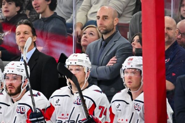 Уволенный из «Вашингтона» тренер отрицает обвинения в домашнем насилии