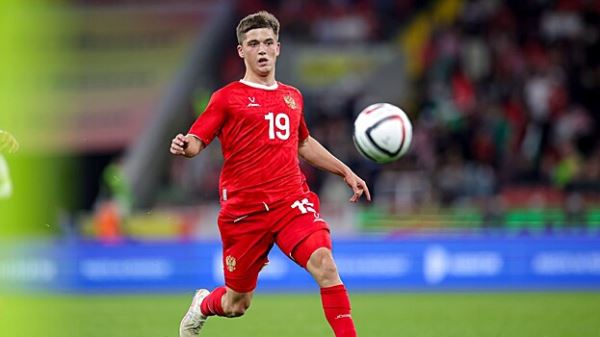 Вингер ЦСКА Глебов назвал идеальных для себя ассистентов из РПЛ и топ-3 лиг Европы