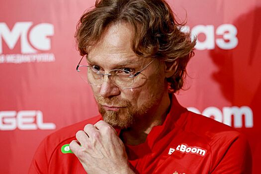 Карпин объяснил, почему включил Тюкавина и Комличенко в расширенный список сборной России