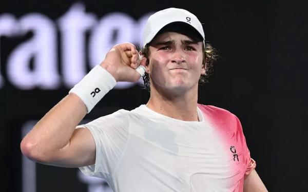 Жоао Фонсека обыграл Жауме Мунара и вышел в финал турнира в Базеле