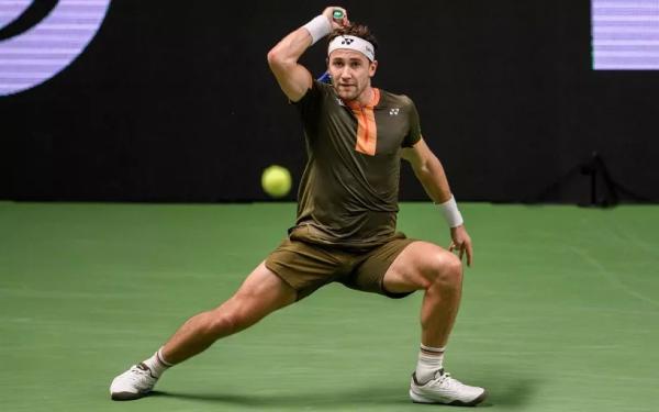 Париж. Каспер Рууд вылетел с "Мастерса" во втором круге