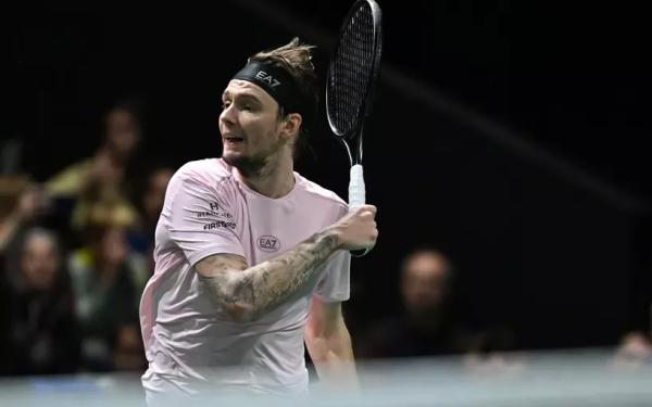 Париж (ATP). Александр Бублик выбил Корентена Муте во втором раунде