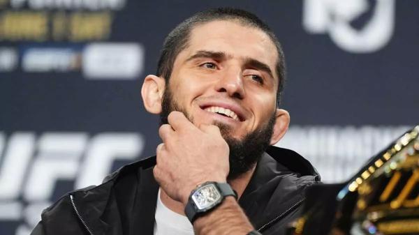 Махачев – о сопернике Топурии: «Арман или Гэйтжи, но только не Пимблетт»