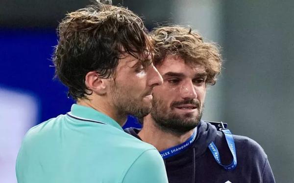 Артур Риндеркнеш - о Вашеро: Я всё ещё его фанат номер один, его ментор номер один и его двоюродный брат номер один