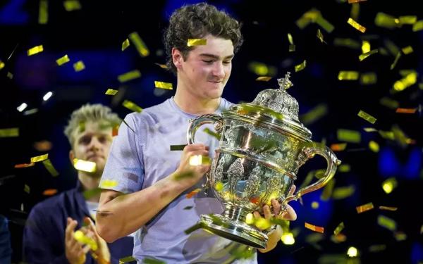 Жоао Фонсека: В детстве смотрел по телевизору, как Федерер выигрывает турнир в Базеле