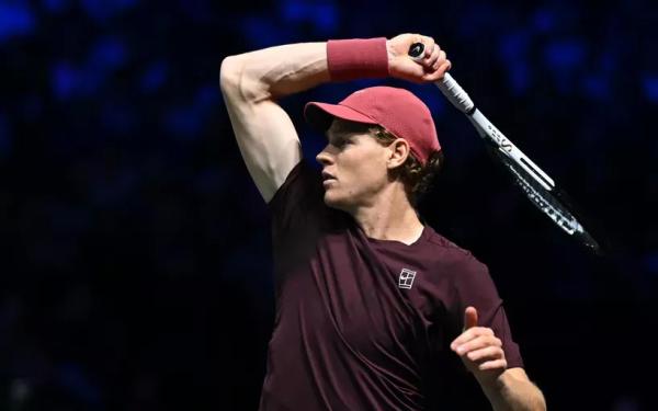 Янник Синнер обыграл Бена Шелтона и вышел в полуфинал "Мастерса" в Париже