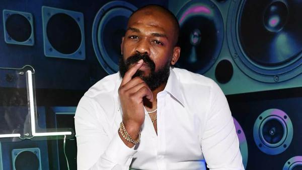 Джон Джонс поставил под сомнение стойкость Аспиналла до боя с Ганом