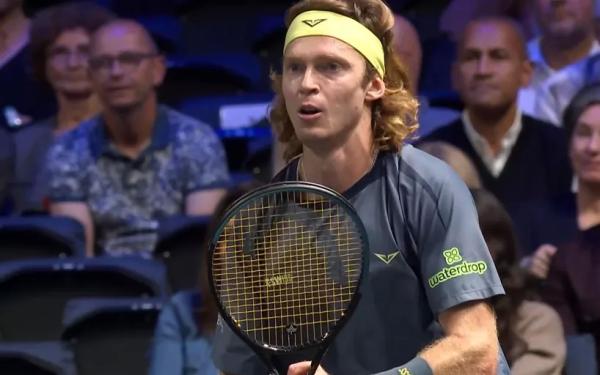 Париж. Андрей Рублёв прошёл Лёрнера Тьена и встретится с Беном Шелтоном во втором круге "Мастерса"