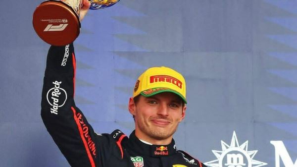 «Будем реалистами». Макс Ферстаппен оценил свои шансы на титул