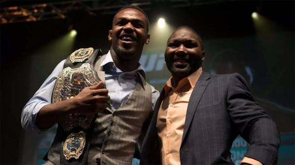 Джонс: «Жалею и рад, что этот бой не состоялся – он меня сильно пугал»