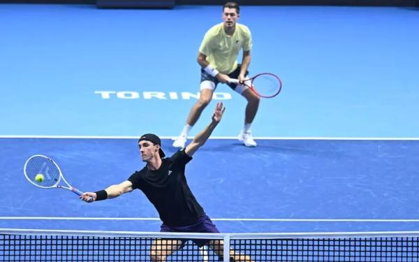 Итоговый турнир ATP. Джо Солсбери и Нил Скупски стартовали с победы в первом круге парного разряда