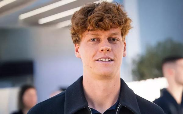 "Сейчас я не думаю о рейтинге". Янник Синнер отреагировал на то, что может стать первой ракеткой мира после "Мастерса"