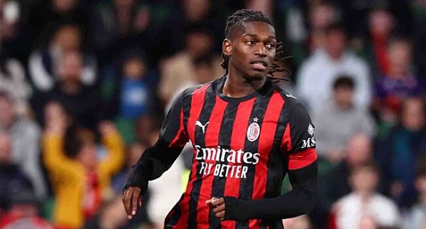 Ди Канио о «Милане»: «Леау ходит пешком и не задает тон игры, откуда браться голам? Без помощи Рабьо это огромная проблема. Они прибавили, когда играли как команда»