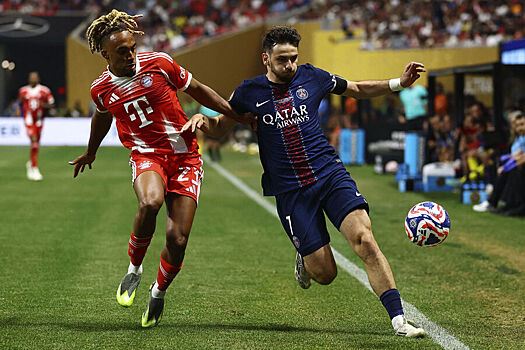 Мюнхенская "Бавария" в меньшинстве обыграла "ПСЖ" в 4-м туре Лиги чемпионов