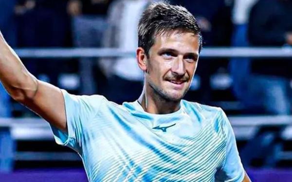 Афины. (ATP). Лаки-лузер Вит Копршива выбил Райлли Опелку и другие результаты понедельника