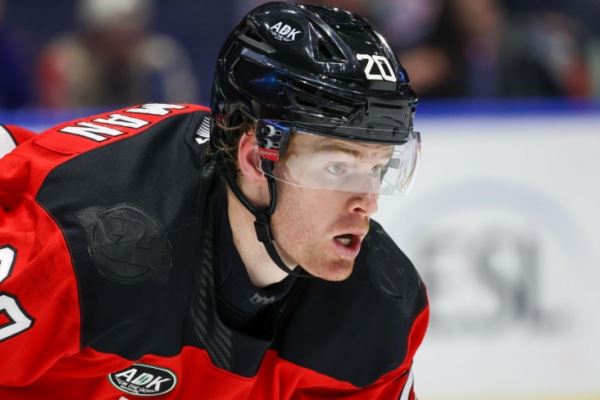 «Барыс» заключил контракт с форвардом из США Максом Уиллманом