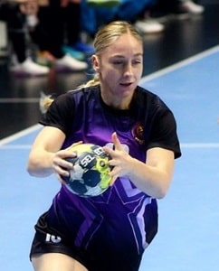 Елена Хвалюк: "Моя ключевая задача - приносить пользу команде"