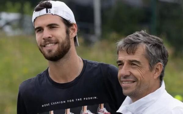 Карен Хачанов больше не работает с тренером Хосе Клаветом