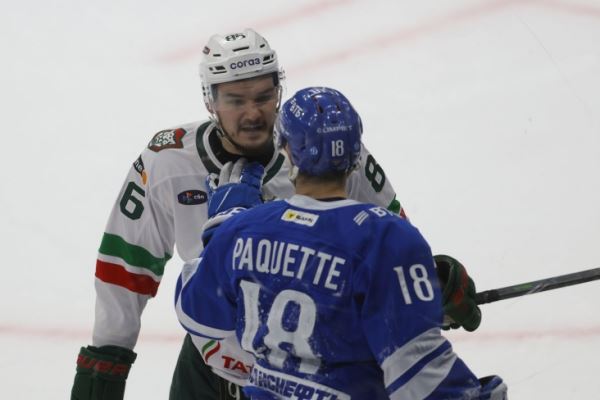 Дыняк ответил, благодаря чему «Ак Барс» обновил рекорд по продолжительности победной серии