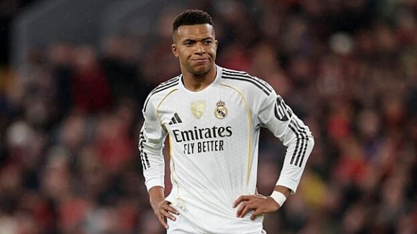 Парижский суд проведет слушания по спору между Мбаппе и ПСЖ 17 ноября