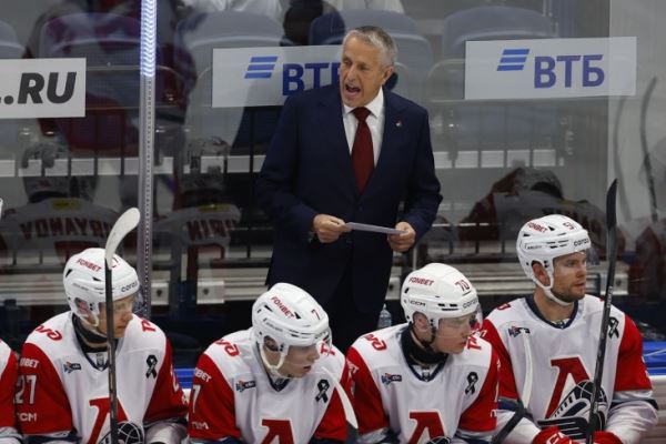 Рейтинг тренеров КХЛ: Ги Буше и Галлан падают вниз, Ларионов поднимается со дна