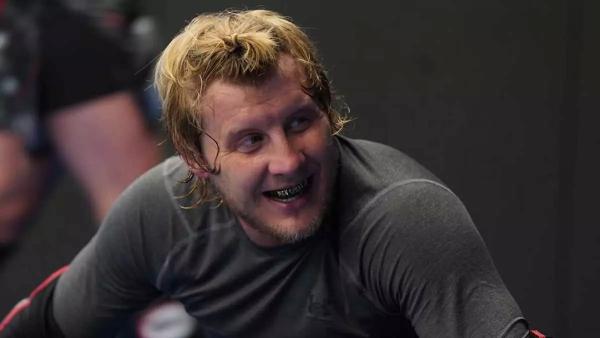 Пимблетт: Топурия тянет время, не подписывая контракт на бой