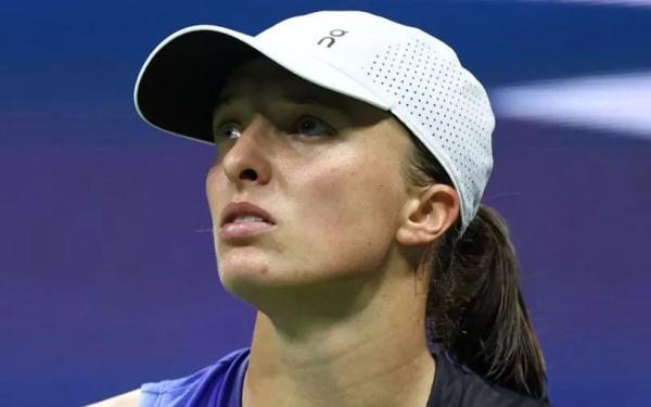 "Елена подавала лучше. У меня было меньше шансов на приёме". Ига Швёнтек - о поражении от Рыбакиной на Итоговом турнире